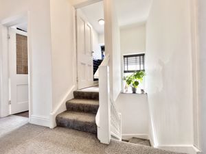 Photo 33- click for photo gallery